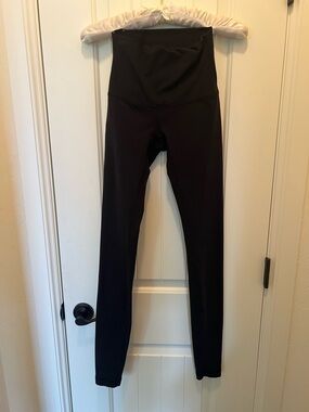lululemon athletica Align High-Waist Black Leggings. Size 2